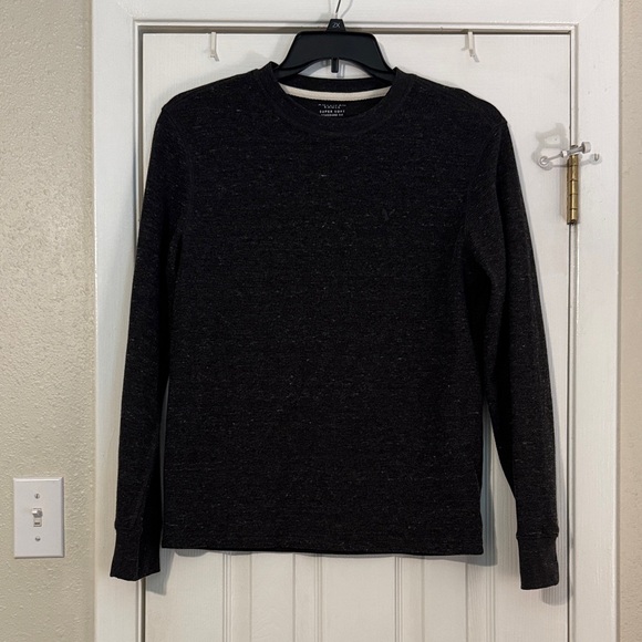 American Eagle Outfitters Charcoal Thermal Shirt - Picture 1 of 2